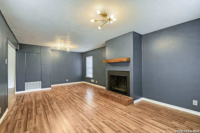 8106 Windlake Dr. Property Photo 6