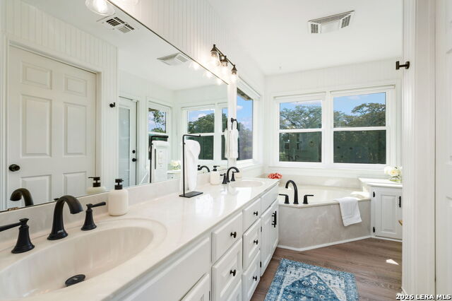 34 River Oak Property Photo 31