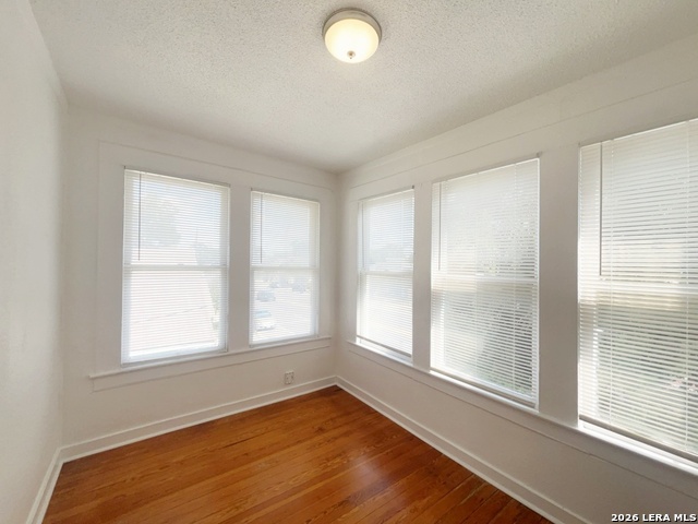 827 Steves Ave Property Photo 10