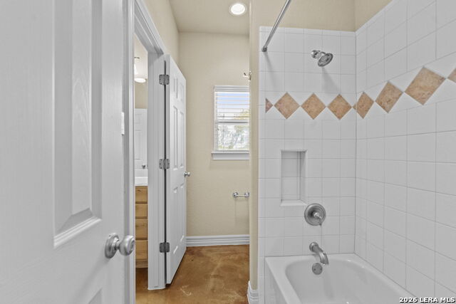 49 Auburn Rdg Property Photo 32
