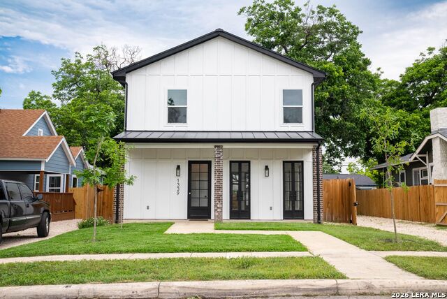 1339 Schley Ave Property Photo 1