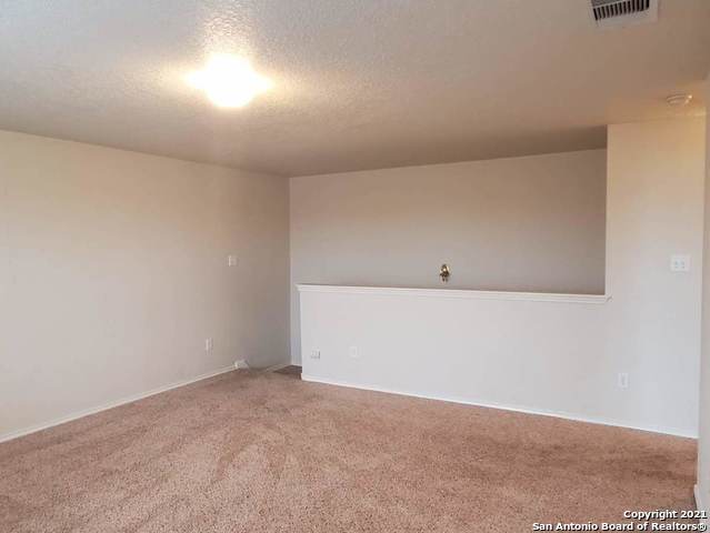 11032 Monahan Park Property Photo 8