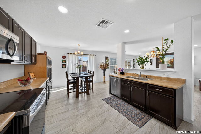 10914 Rustic Spoke Property Photo 11