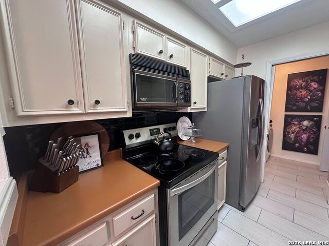 14206 Indian Woods Property Photo 5