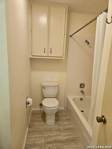 14206 Indian Woods Property Photo 7