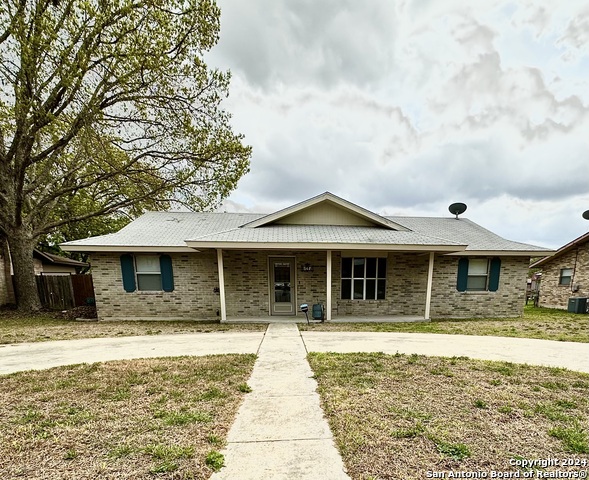 125 N Bluebonnet
