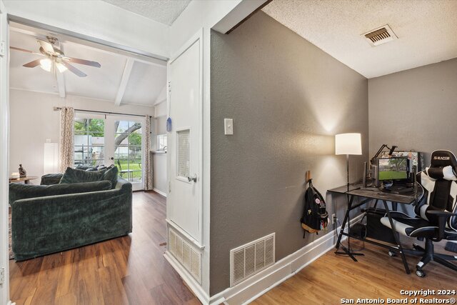 312 Lori Lynn Dr Property Photo 6