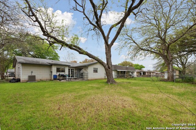 312 Lori Lynn Dr Property Photo 29