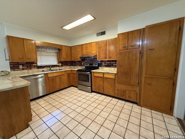 4102 Kirby Dr Property Photo 5