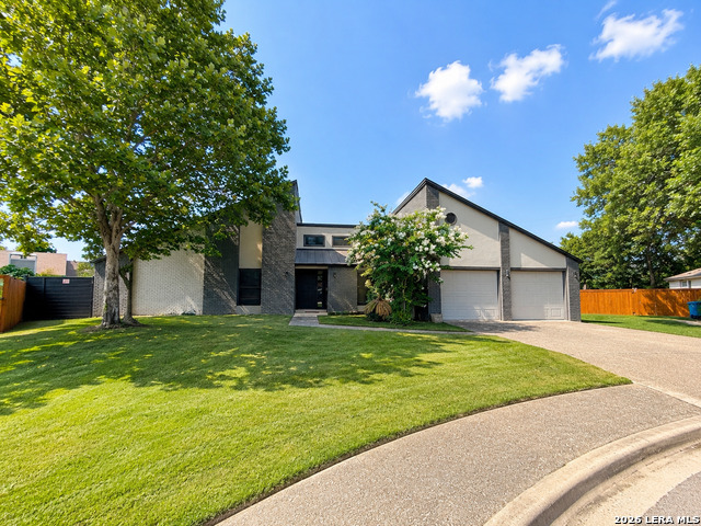 13826 Hunters Hawk St Property Photo 1