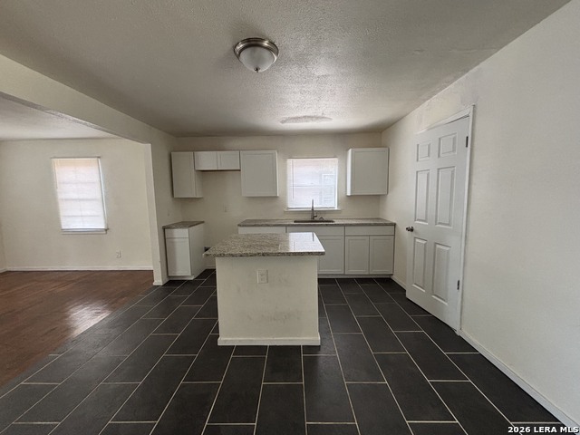 1319 Keats Property Photo 3