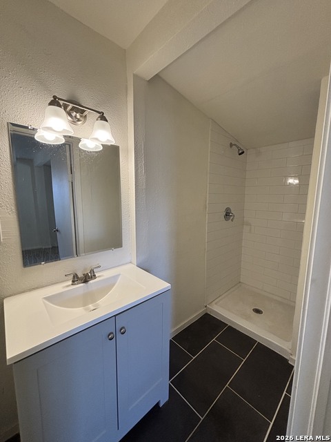 1319 Keats Property Photo 6