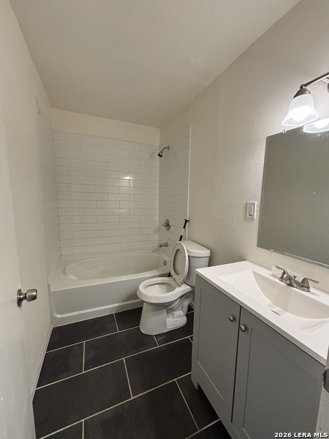 1319 Keats Property Photo 9