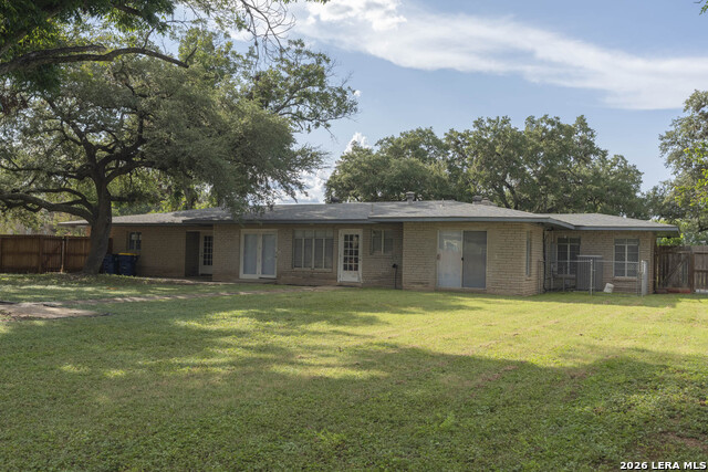 310 Pfeil Property Photo 24