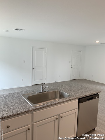 20314 Andesine Rdg Property Photo 13