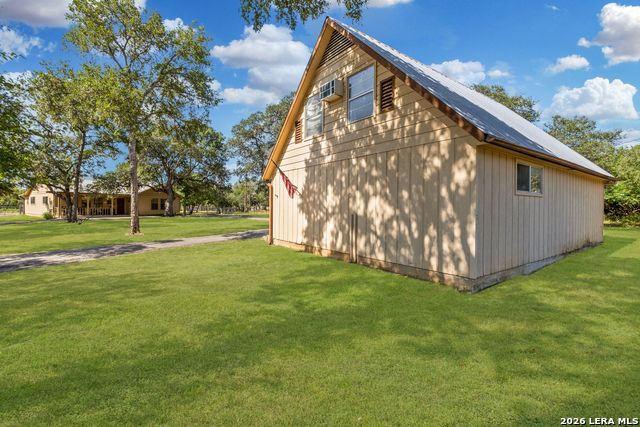 1129 Bandera Blvd Property Photo 21