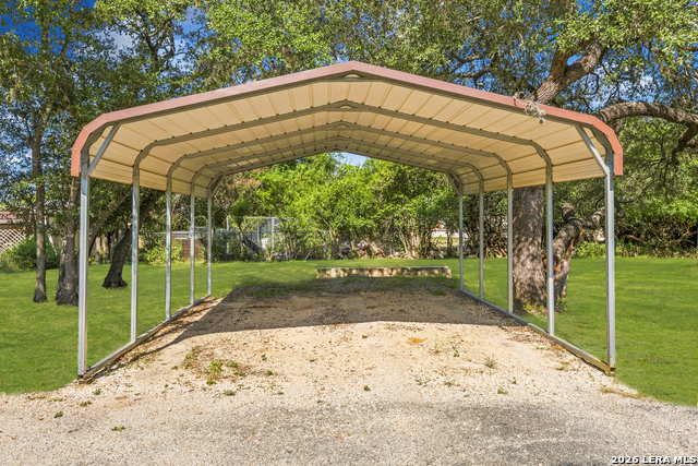 1129 Bandera Blvd Property Photo 23