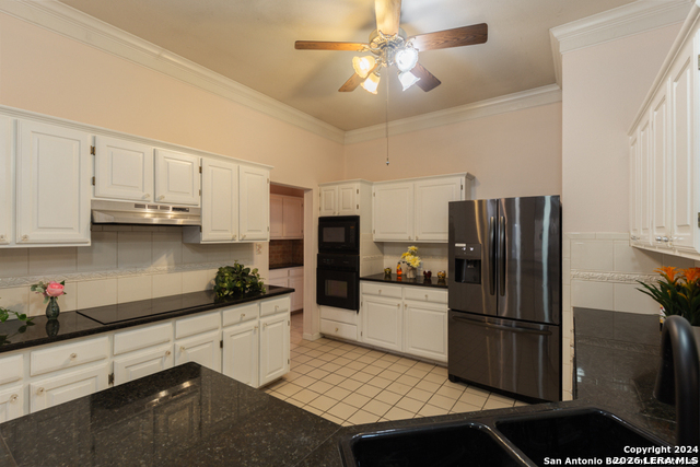 6512 Buffalo Hls Property Photo 10