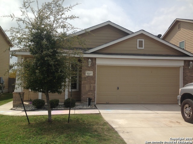 2507 Sunset Bend Property Photo 1