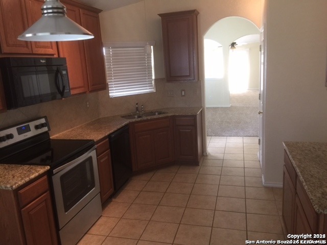 2507 Sunset Bend Property Photo 2