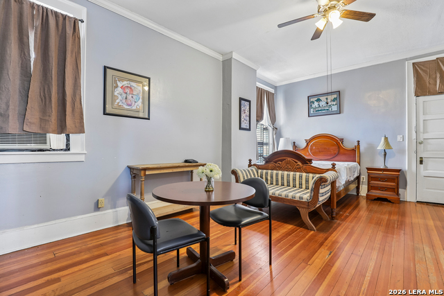 421 Howard St Property Photo 24