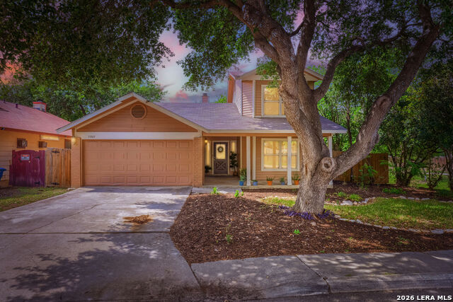 13043 Feather Ridge Dr Property Photo 1