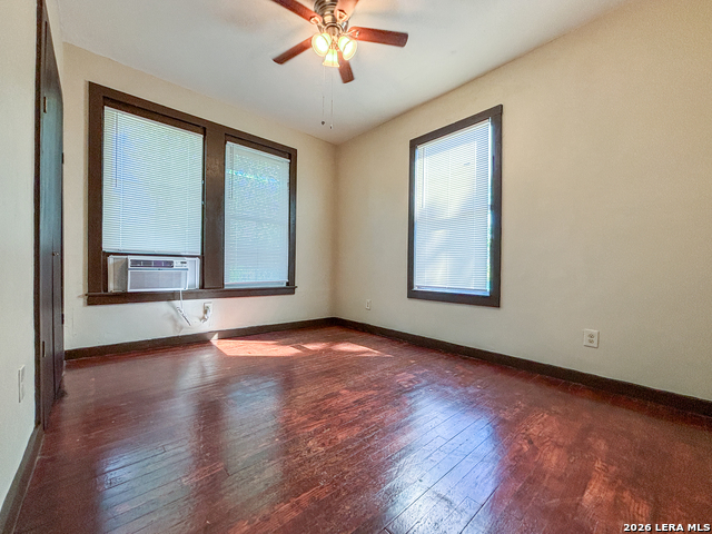 124 S Krueger Ave Property Photo 8