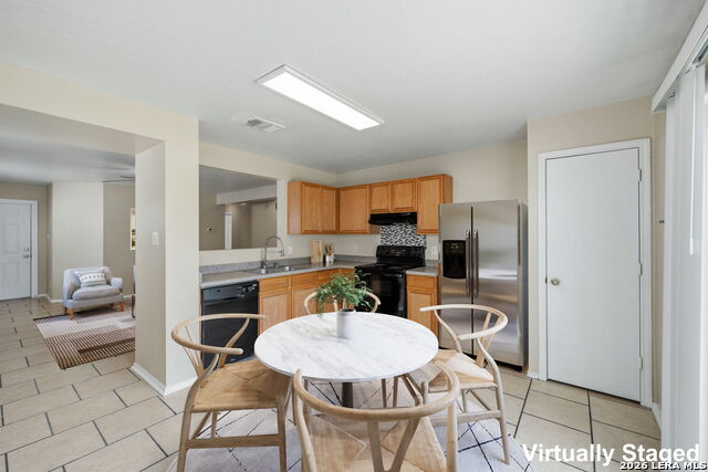 7347 Booker Bay Property Photo 7