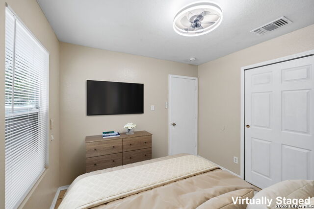 7347 Booker Bay Property Photo 18