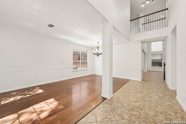623 Midway Crst Property Photo 12