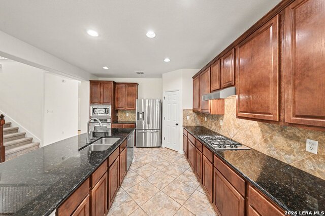 623 Midway Crst Property Photo 14
