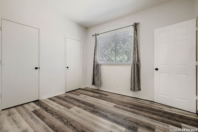 5635 Midcrown Dr Property Photo 18