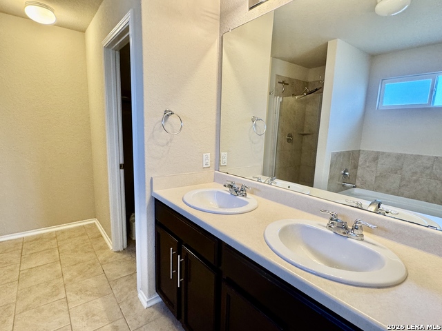 1607 Tree Run Property Photo 9