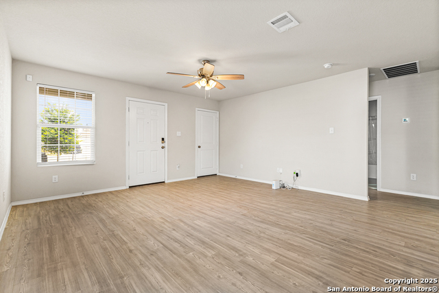 7207 Lincoln Trace Property Photo 4