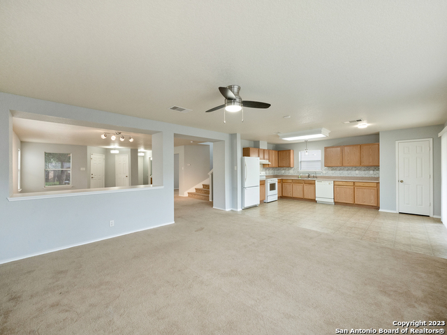 2527 Butterfly Bay Property Photo 9