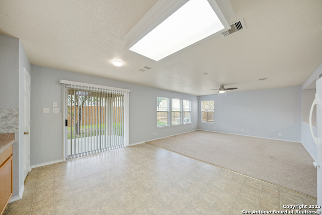2527 Butterfly Bay Property Photo 12