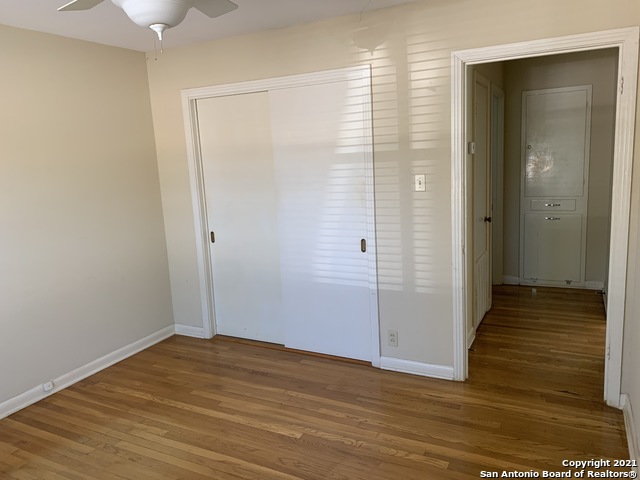111 Laddie Pl Property Photo 13