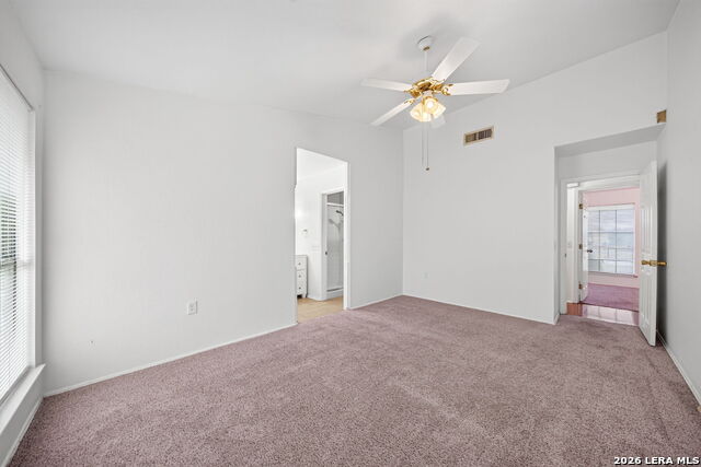 7713 Narrow Pass Property Photo 15