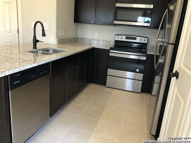 16719 Jupiter Hvn Property Photo 8