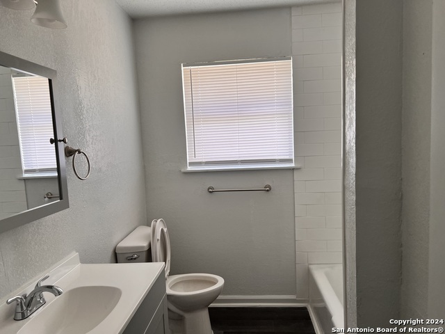8003 Remuda Dr Property Photo 6