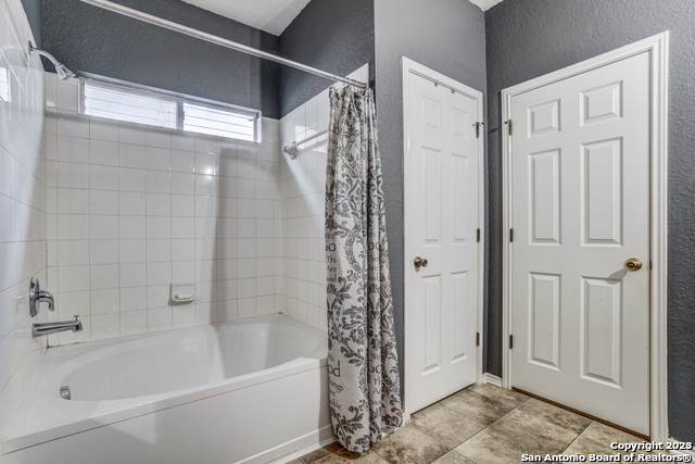 7122 Calypso Dawn Property Photo 17