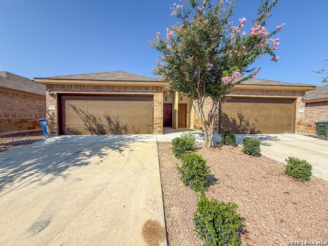 340342 Emma Dr Property Photo 1
