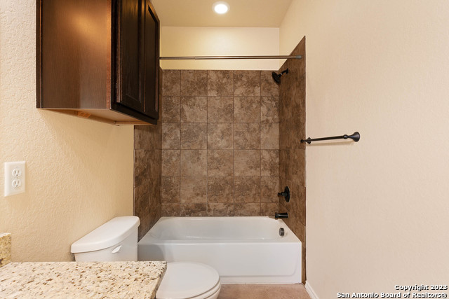 2584 Pahmeyer Rd Property Photo 19