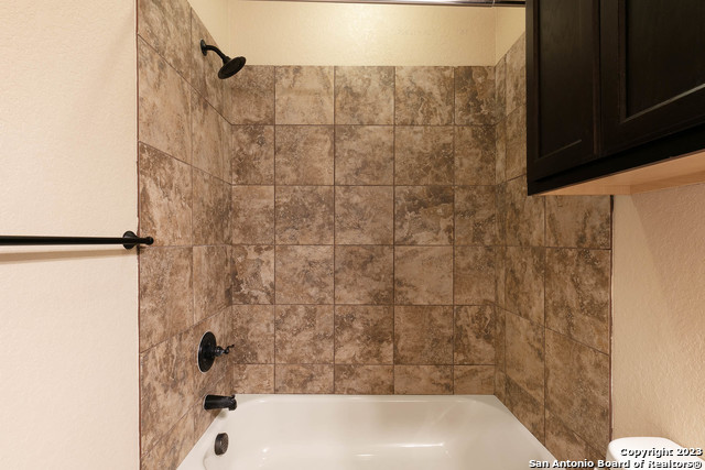 2584 Pahmeyer Rd Property Photo 25