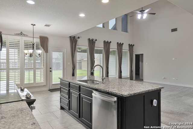 2882 Coral Sky Property Photo 9