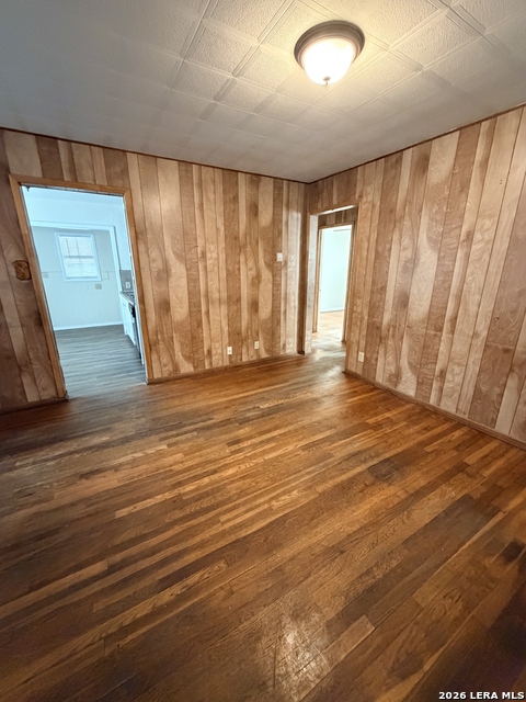 173 W Dickson Ave Property Photo 4
