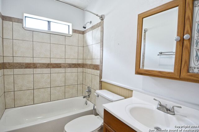 823 Serna Dr Property Photo 18