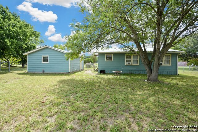 823 Serna Dr Property Photo 24