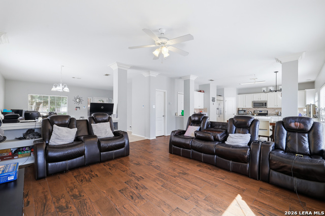 20 Nikita Dr Property Photo 5