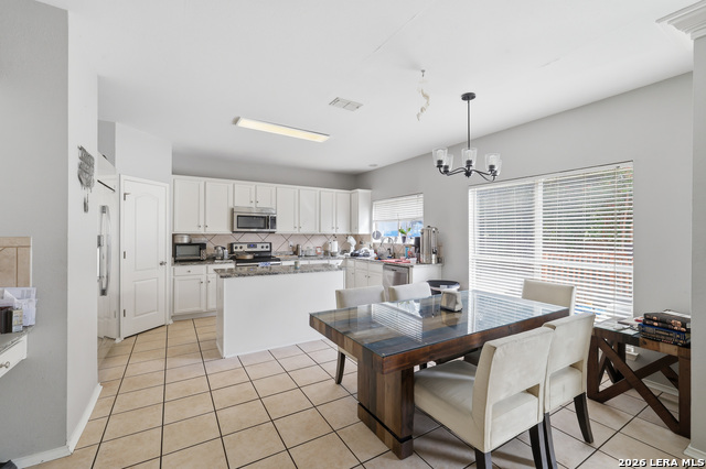 20 Nikita Dr Property Photo 7